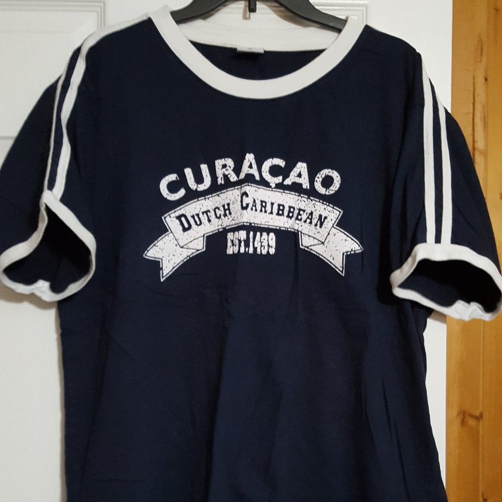 Mens XL tee